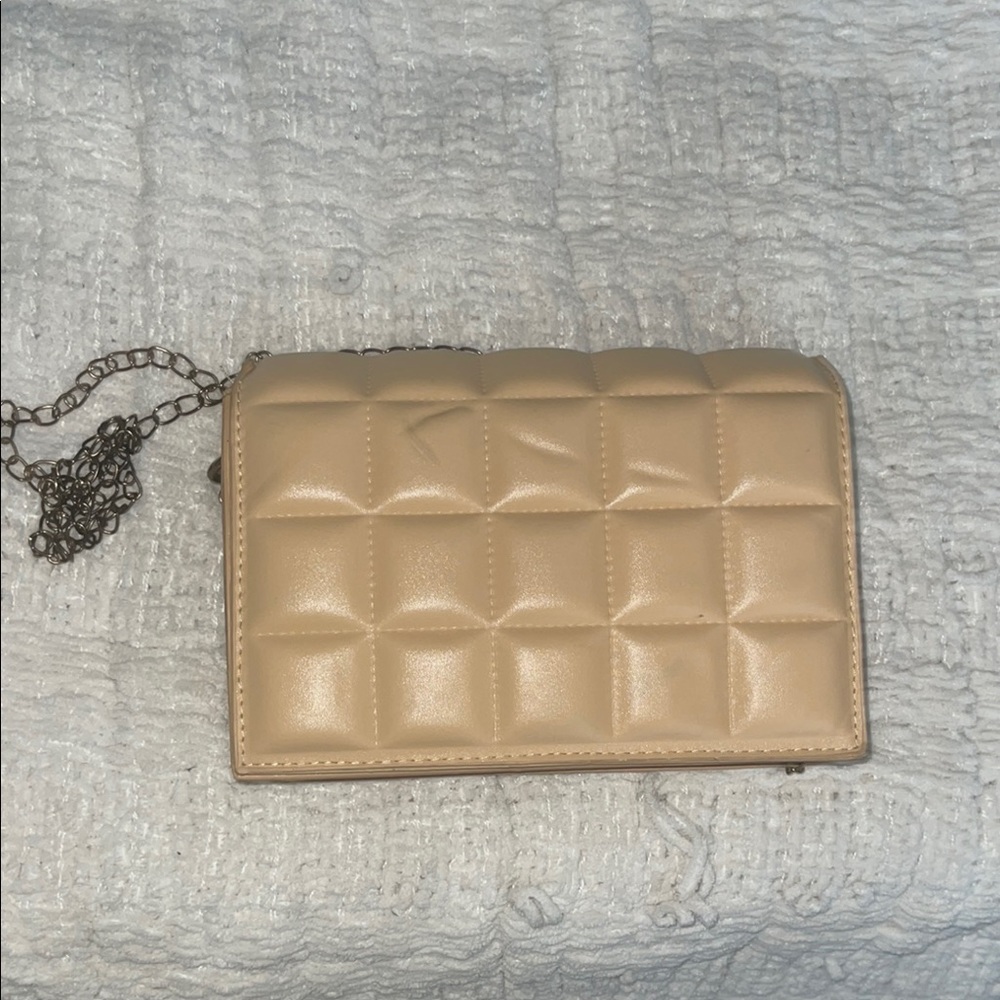 Quilted Tan Chain Bag